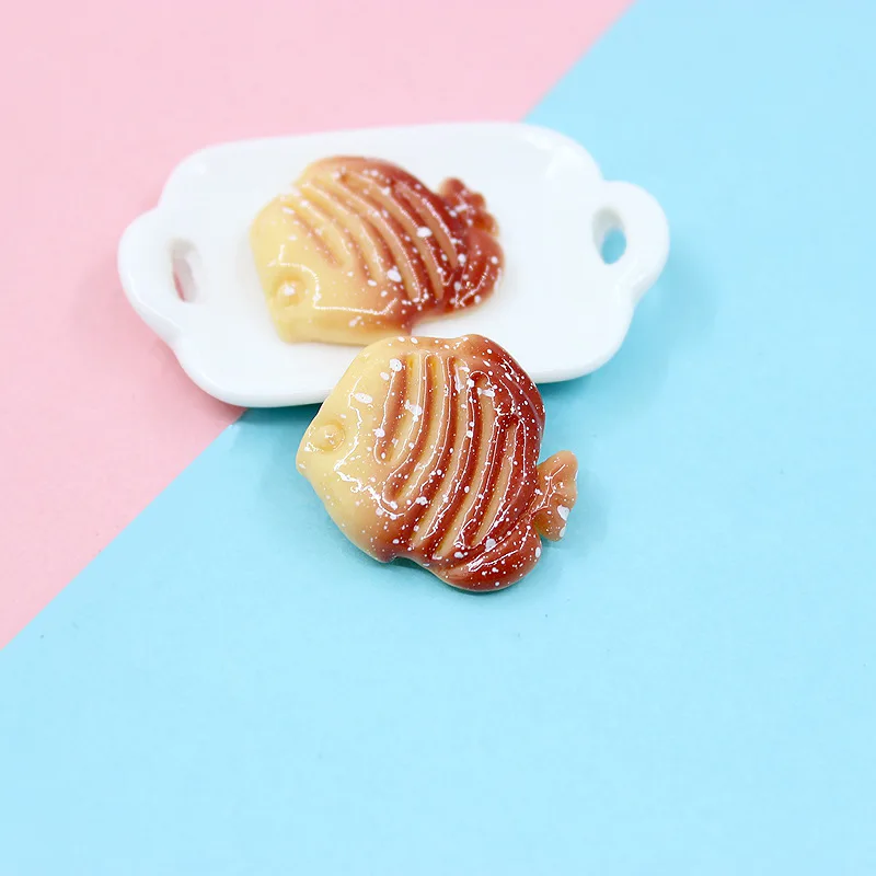 

20Pcs Cute Seafood Cartoon Animal Biscuit Flat back Resin Cabochon Simulation Fake Food Scrapbooking Fit Phone Deco DIY Crafts