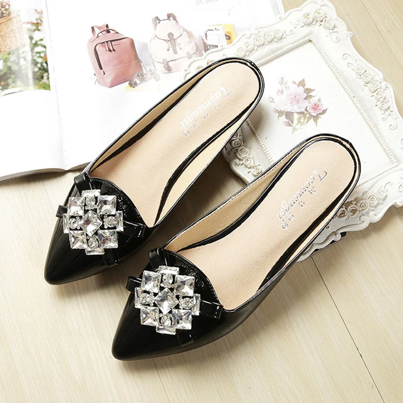 

Women's Shoes