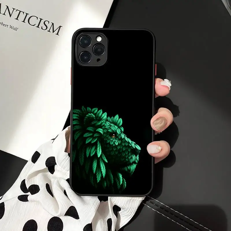 

Leaf animal lion owl tiger Phone Case For iPhone 12 11 Mini Pro XR XS Max 7 8 Plus X Matte transparent cover