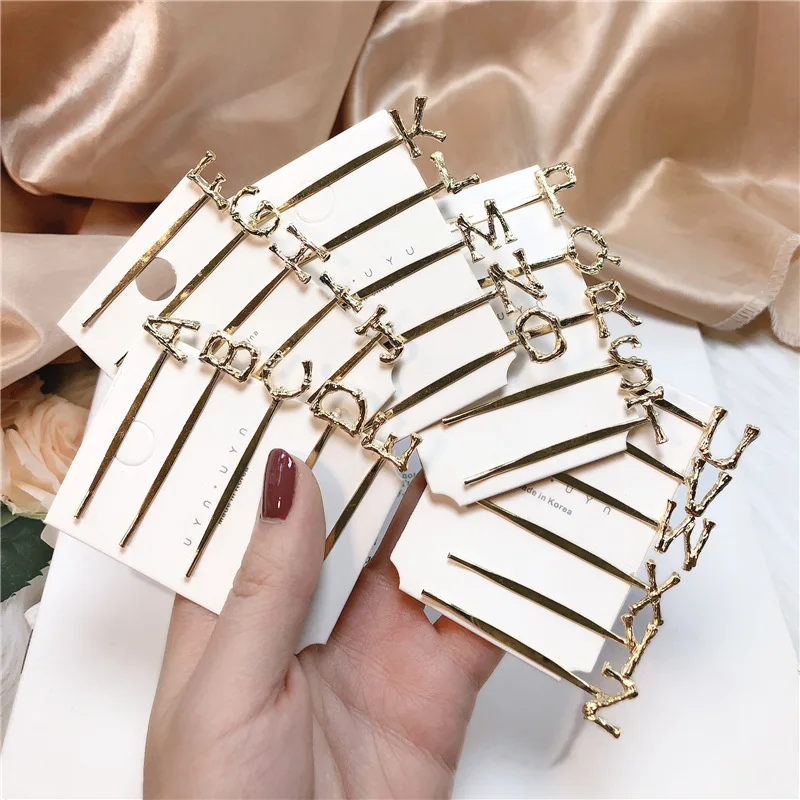 

Initial Gold Color Letter Name Hair Clips Women A-Z Alphabet Barrettes Headwear Curly Wavy Hairstyle Bobby Pins Hair Accessories