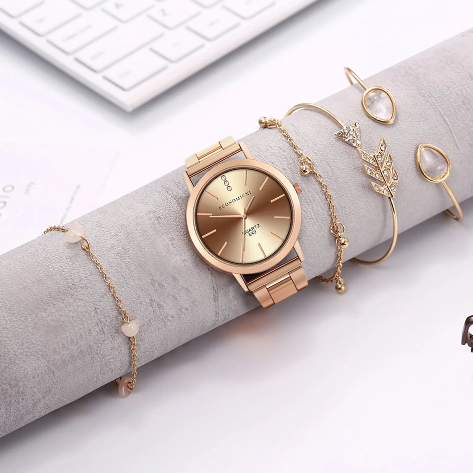 

5 Pcs Watches Bracelet For Women Luxury Quartz Watch Female Clock Quartz Wristwatches Fashion Ladies Wrist Watch Zegarek Damski