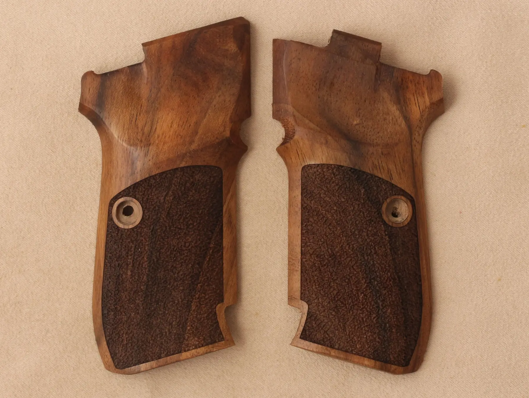 

Ksdгрипсы фирмы Cz 82 83 совместимый ореховый захват для замены