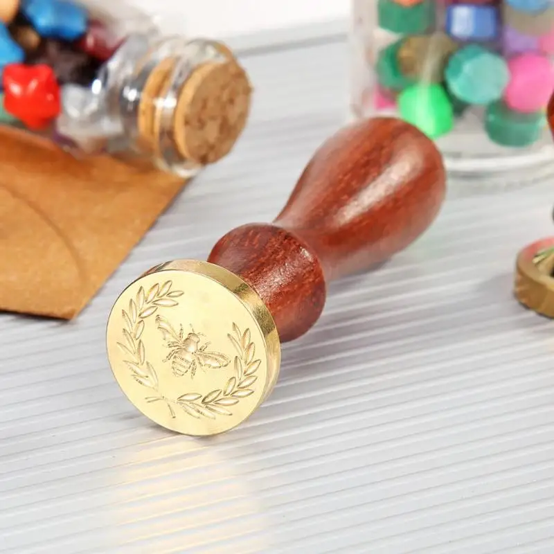 

Retro Sealing Wax Furnace Stove Pot Wood Handle Sealing Wax Spoon for Wax Sealing Christmas Decorative Wax Stamp DIY Craft Gift