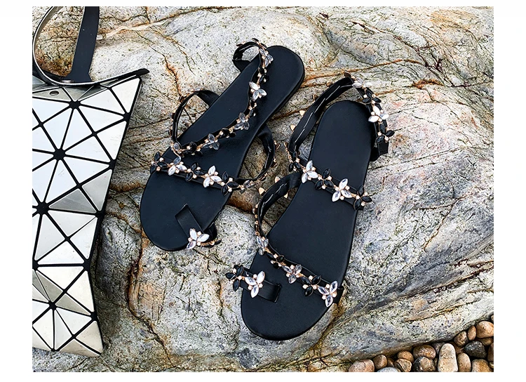 Women Sandals Bling Crystal Summer Shoes Woman Beach Flat Sandals Plus Size Flip Flop Ladies Soft Bottom Slippers Female 43