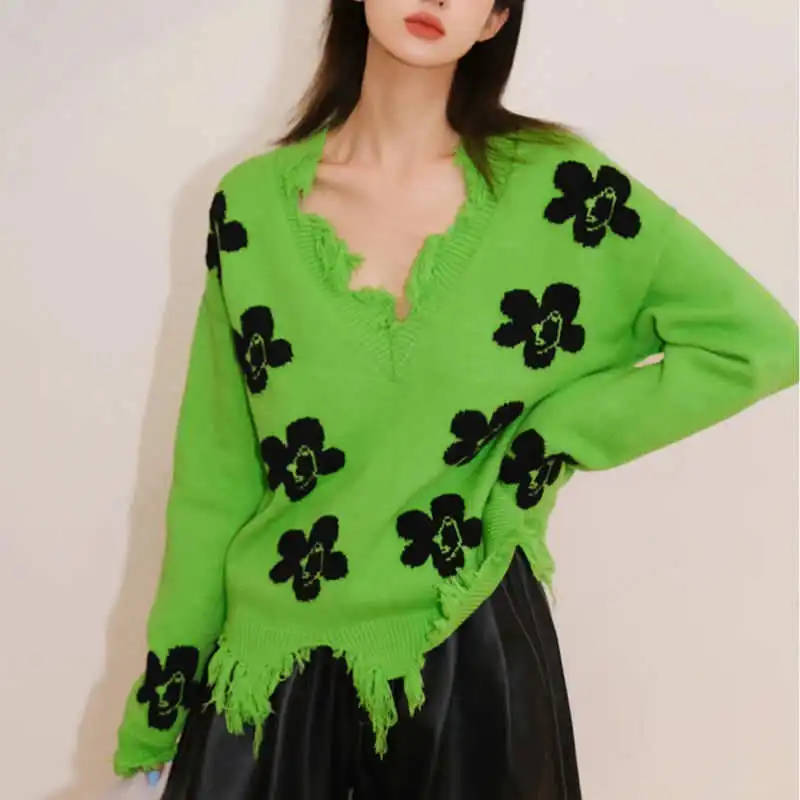 

Женский пуловер с V-образным вырезом, свободный жаккардовый вязаный джемпер с бахромой и дырками, модель TT0547 на осень