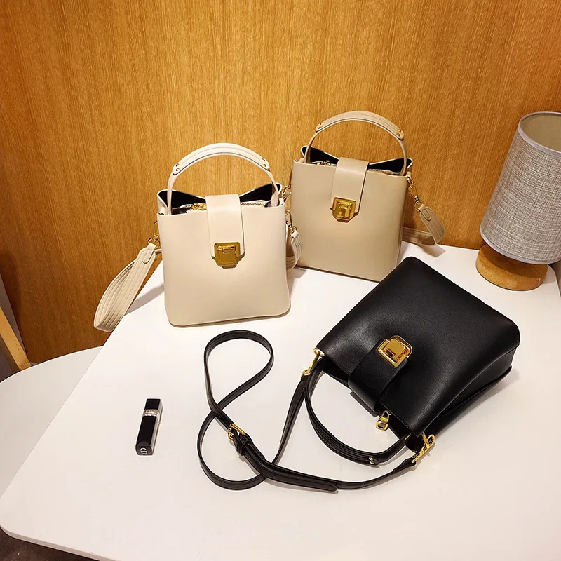 

Famous Luxury Brand 2021 New Fashion Ladies High-quality Leather Large-capacity Bucket Handbag Crossbody Shoulder Bag Sac Luxe