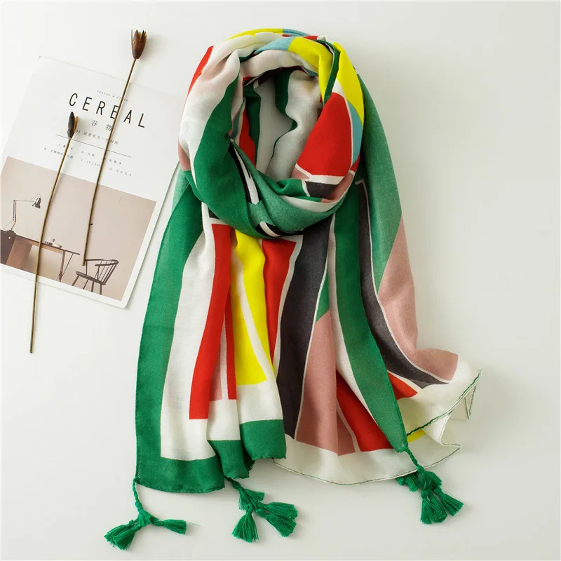 Женский большой хиджаб шарф зимний теплый на шею мягкая длинная шаль палантин