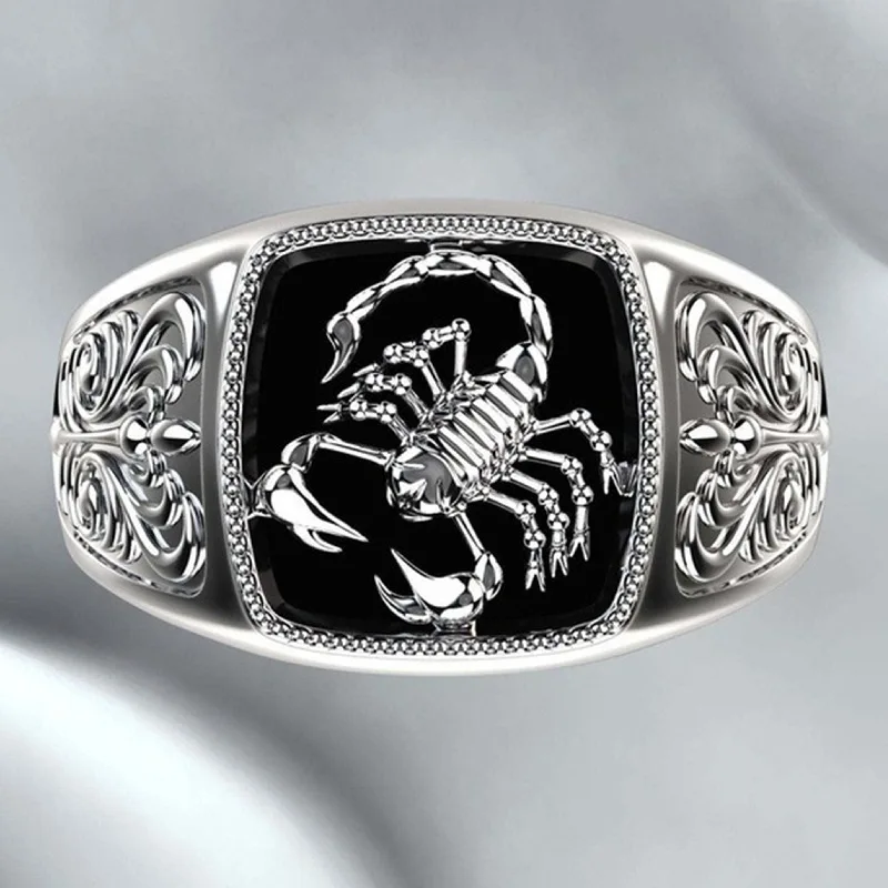 

New Arrival Creative Scorpio Embossed Men Ring Silver Plated Male Jewelry Carved Totem Poisonous Scorpion Finger Ring Boy Bijou