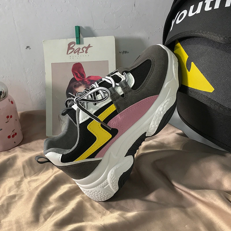 Женские кроссовки с массивной подошвой модная Вулканизированная обувь 6 см для