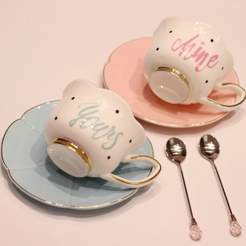 Кофейная чашка и блюдце в золотой оправе из костяного фарфора набор английских