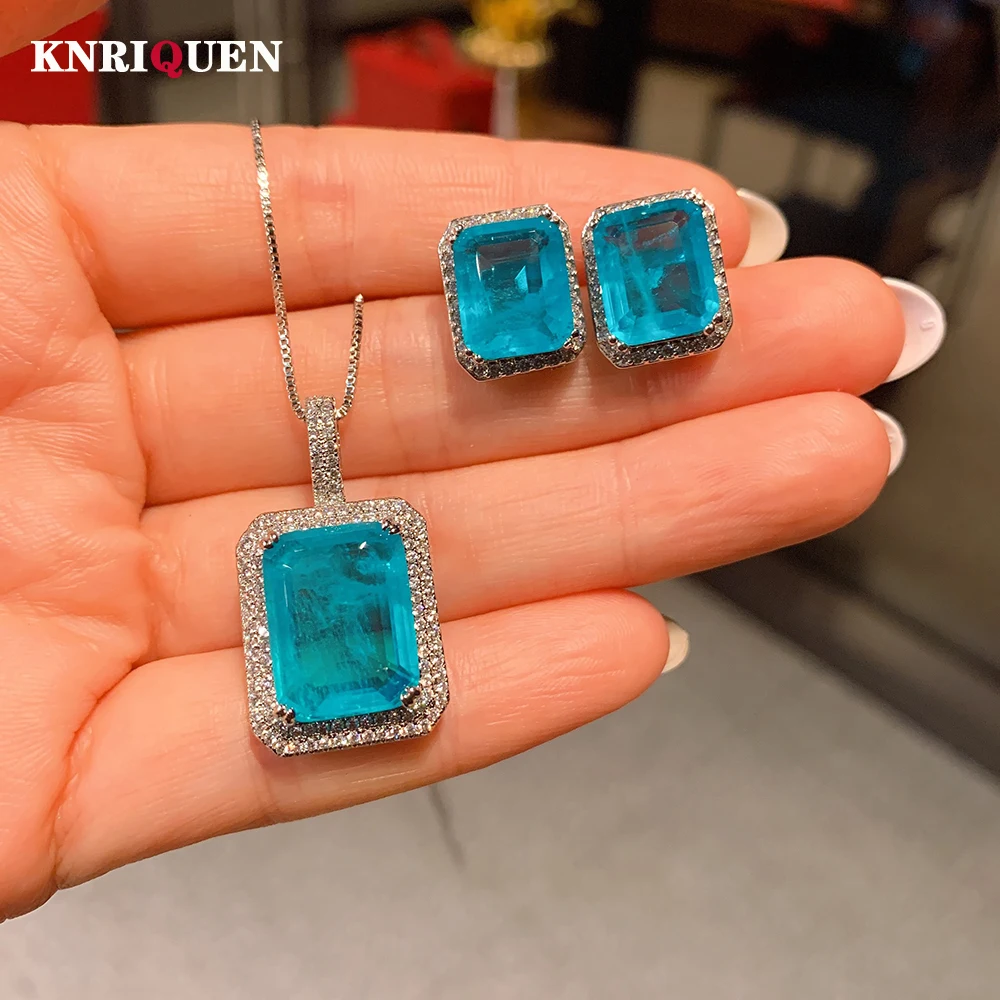 

Женский комплект из колье и серёг, из серебра 925 пробы