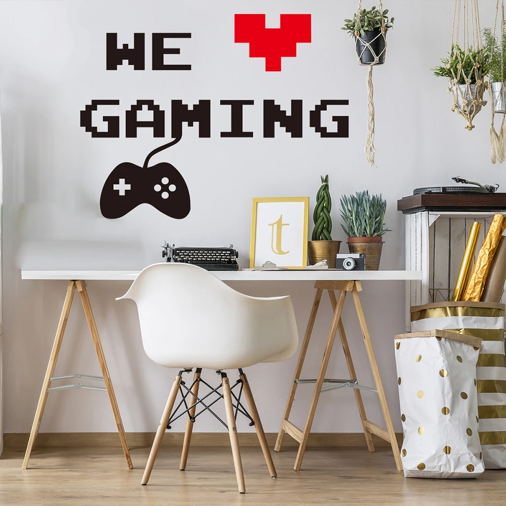

Fahion We Love Gaming Wall Decals Personalized PVC Wall Sticker For Rooms House Decoration Removable Wallsticker