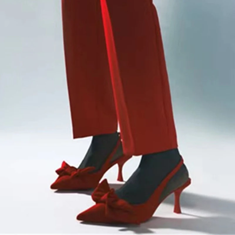 

Fashion 2022 New Summer Women Sandals Slip On Pointed Toe High Heels Ladies Shoes Metal Decoration Chain Female Elegant Pumps