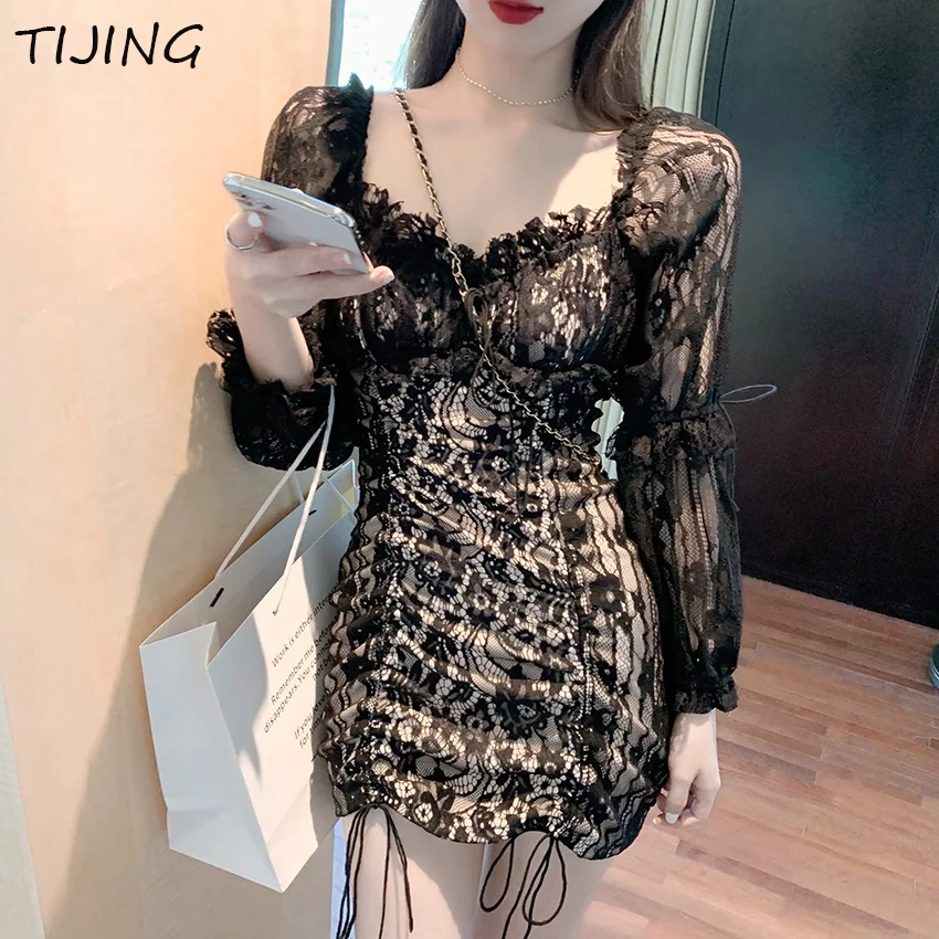 Женское элегантное кружевное платье белое черное с длинным рукавом в винтажном