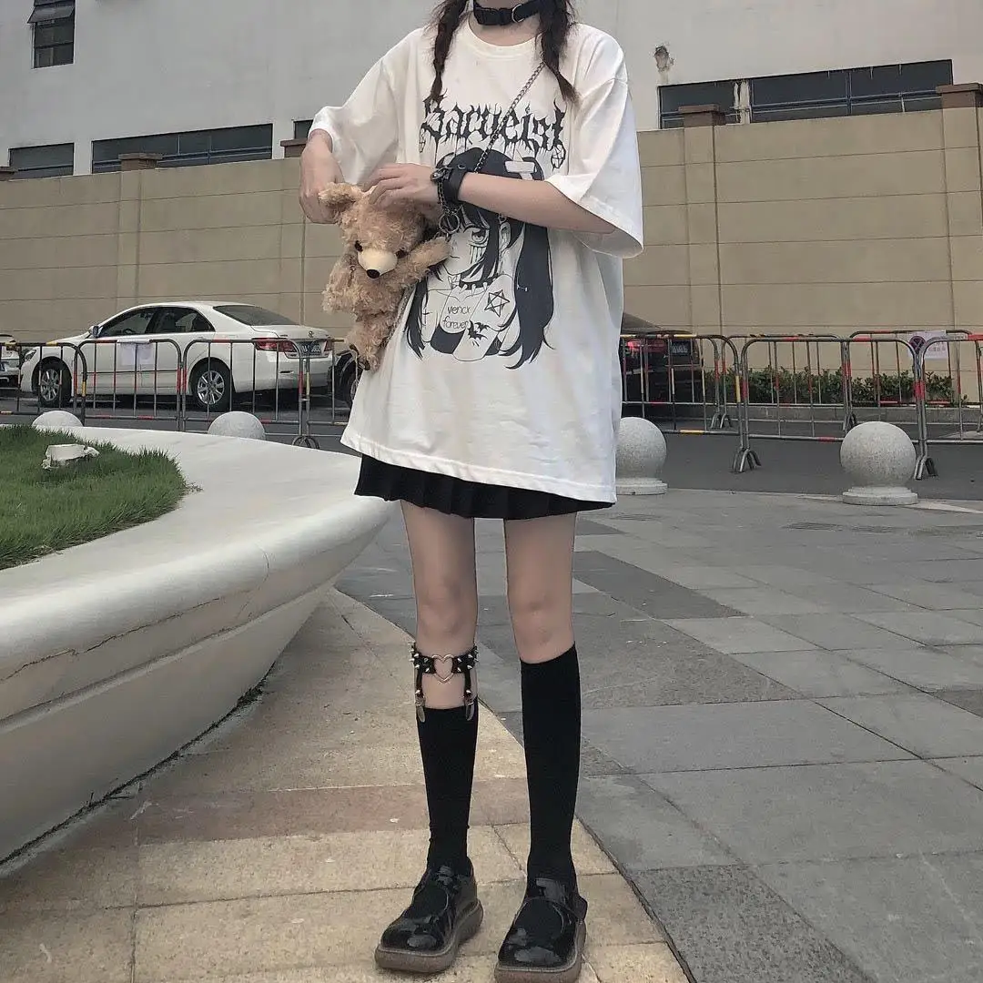 

Women Harajuku Goth Aesthetic Cotton T-shirts Short Sleeve O-neck Black Print Write Vintage Streetwear Punk Oversize Tops 2021