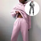 Женский однотонный спортивный костюм с капюшоном и карманами