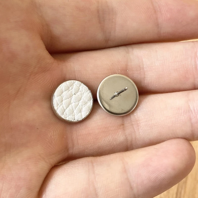 Простые рельефные серьги-гвоздики в стиле ретро из Нержавеющей Стали С Рельефной