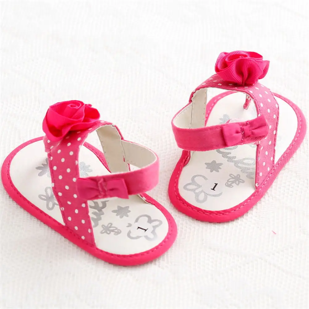 Сандалии для маленьких девочек принцессы с розовыми и красными цветами в горошек