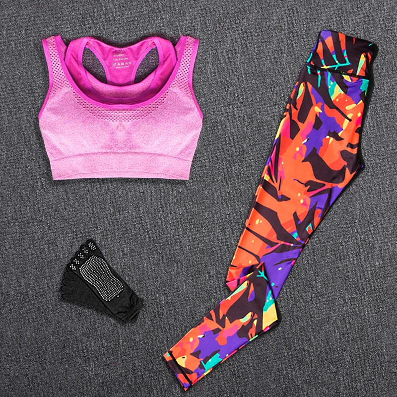 Yoga Set Tracksuit Sportswear Women Outdoor Running Workout Fitness Top Bra Sport Leggings Suit Lady Gym Clothes Free Yoga socks