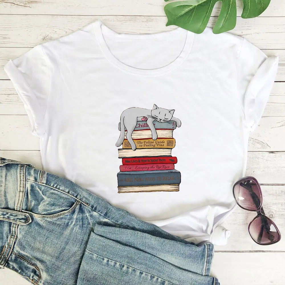 

Sleeping Cat on The Book T-shirt Women Harajuku Wild Pattern Print Tshirt for Women O-neck Casual Short Sleeve T Shirt Women