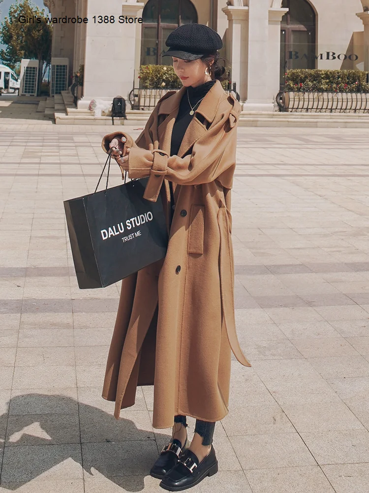 

High end camel fur coat women's middle and long style 2020 winter new Korean loose style and popular coat