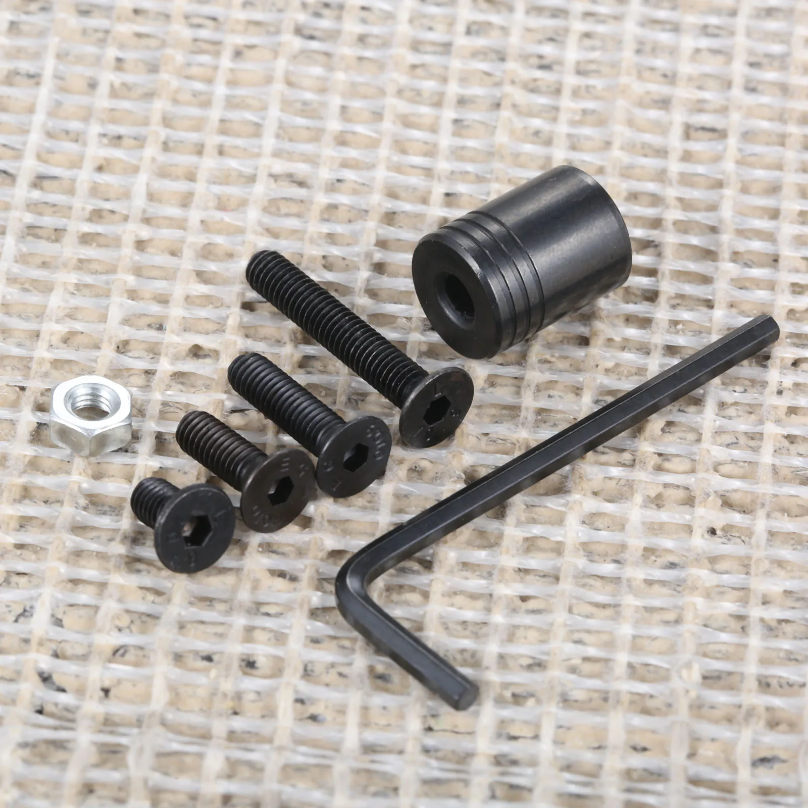 

1 Set Steel Heavy Duty Black Quick Detach QD Sling Mount Swivel Base Kit with 4 Screws+1 Nut+1 Wrench Tool Hunting Tactical Guns