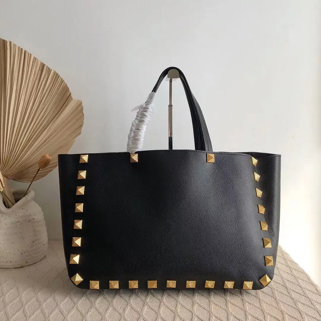 Fashion 2021 top quality luxury rivets genuine leather Handbag  for women tote shopping bag