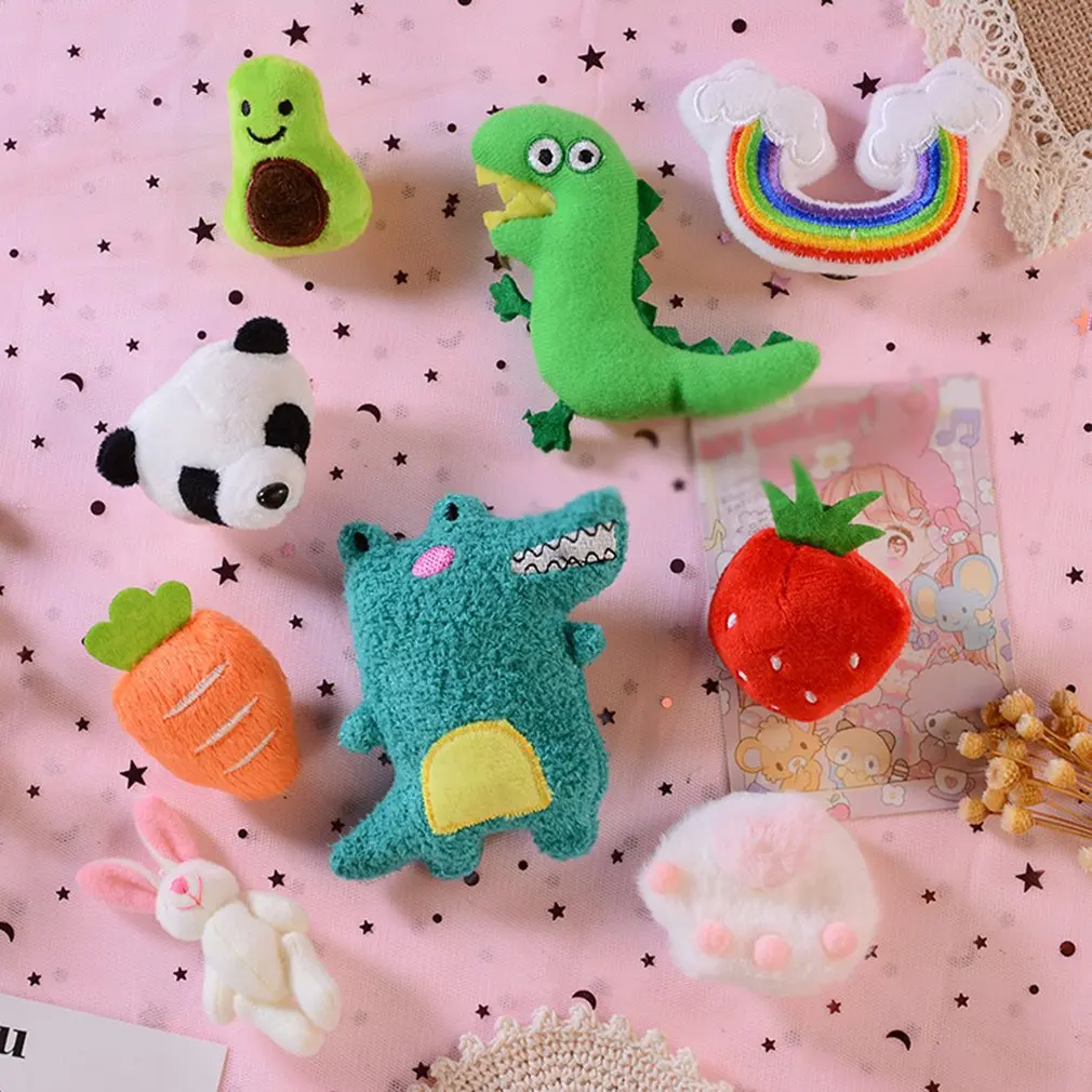 Девушка сердце Мультфильм Плюшевая брошь Корейская версия булавка Сетка Красный