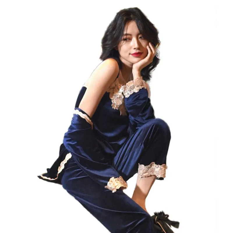 

Spring Autumn and Winter New Gold Velvet Pajamas Long-sleeved Three-piece Loose and Thick Korean Ladies Home Service Suit 2020