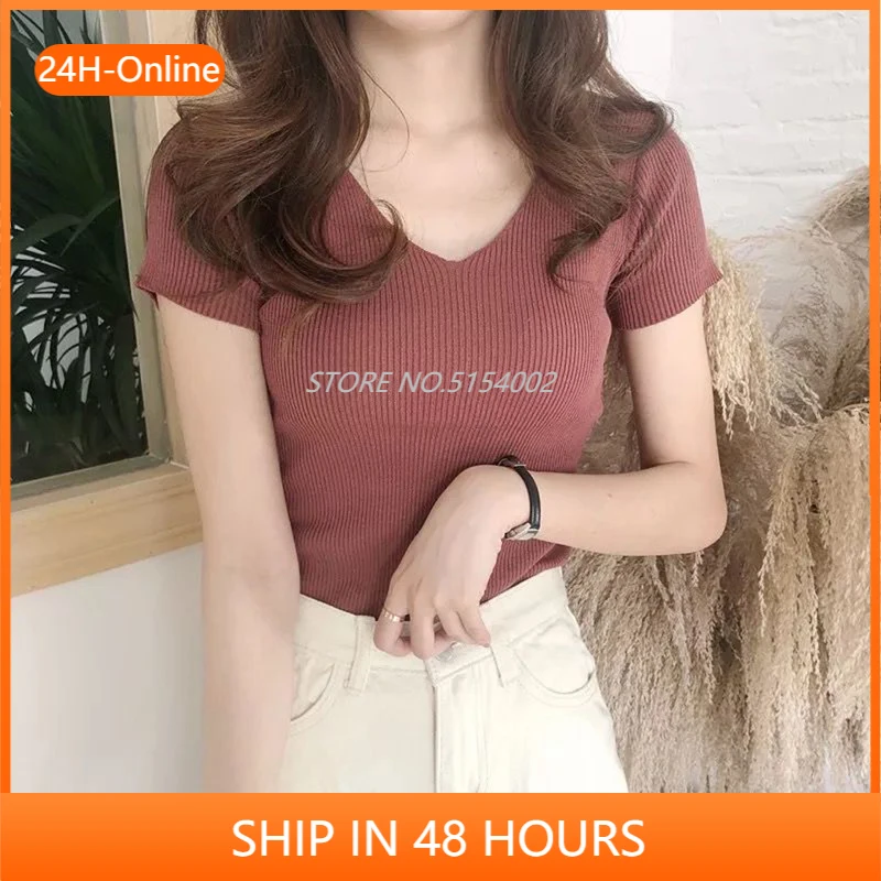 

Summer Korean Style Retro Tee Tops For Women Fashion Vintage V-Neck Short Sleeve T-shirt 2022 Woman Slim Solid Color T Shirts