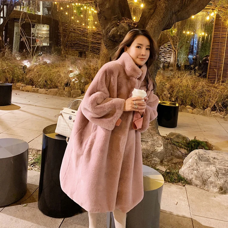 

Новинка Зима 2019, плюшевое длинное пальто с имитацией меха, утепленное Свободное пальто выше колена с воротником