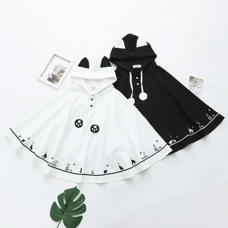 Женский плащ в стиле Харадзюку с вышитыми кошачьими лапками и ушками японском