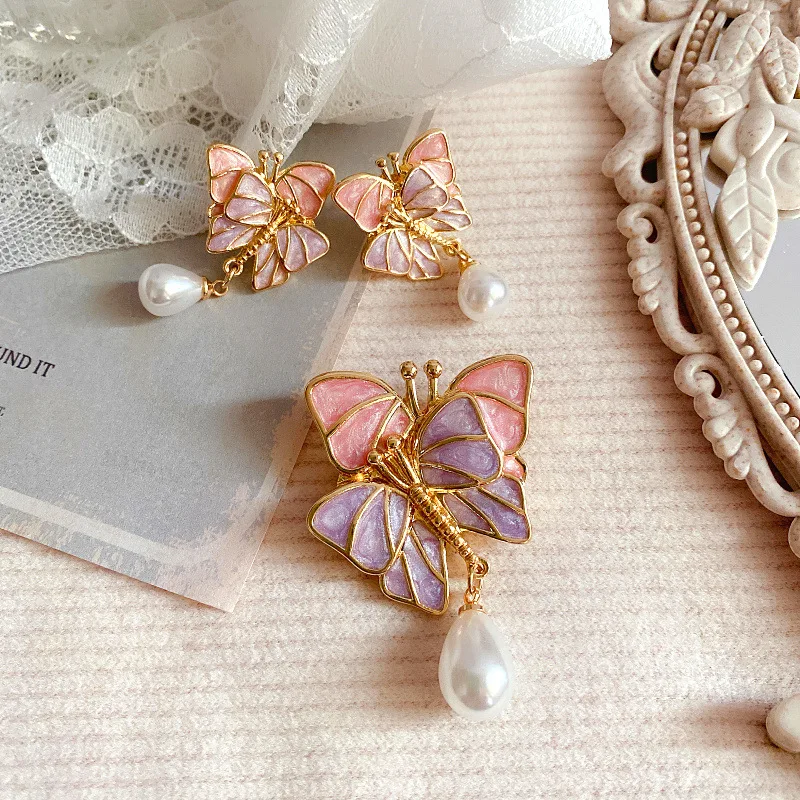 

Vintage Palace Pink Butterfly Pearl Brooch Pin For Women Fashion Elegant Enamel High Quality Brooch Badge Fine Jewelry For Gift