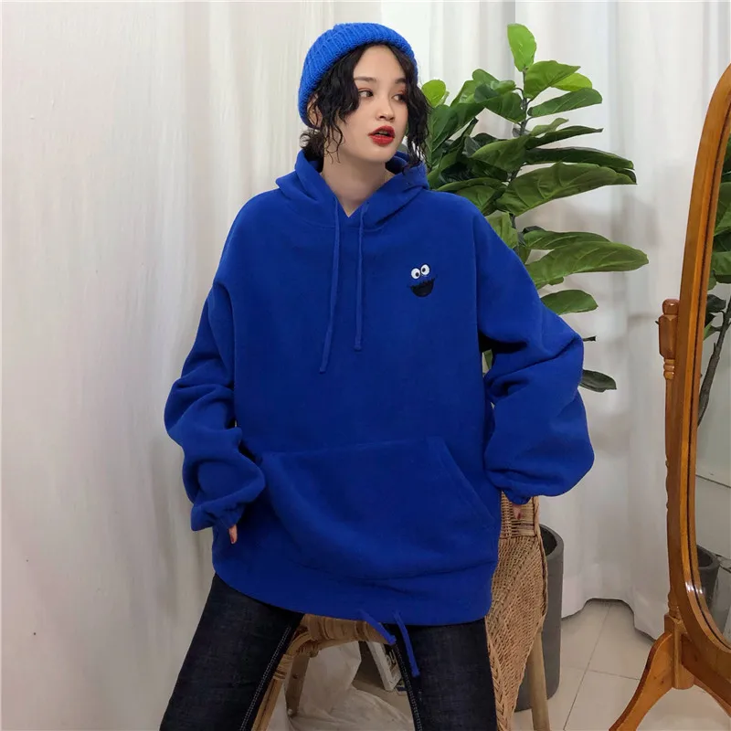

Hoodies Women Tops 2019 Winter Pockets Loose Velvet Women Hoodies Embroidered Cartoon Cute Long Sleeve Lovely Harajuku Shirt