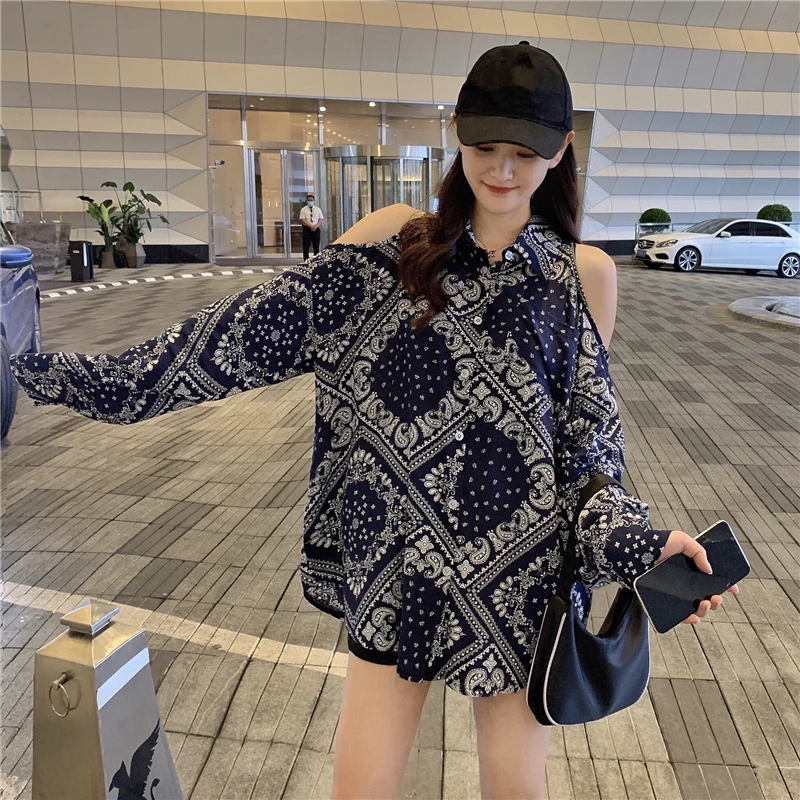 

Retro Loose Long-Sleeved Sunscreen Shirt Female 2020 Summer Sexy Off-Shoulder French Non-Mainstream Print Shirt Thin Top Fashion