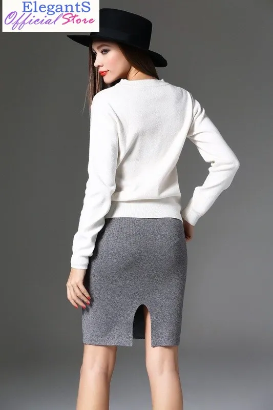 Пуловер женский вязаный с цветочной аппликацией и бисером Осень-зима 2019 | Женская