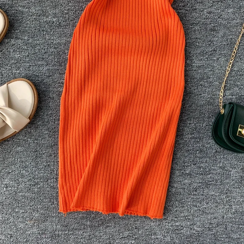 Женское трикотажное платье-водолазка Gagarich однотонное платье средней длины без