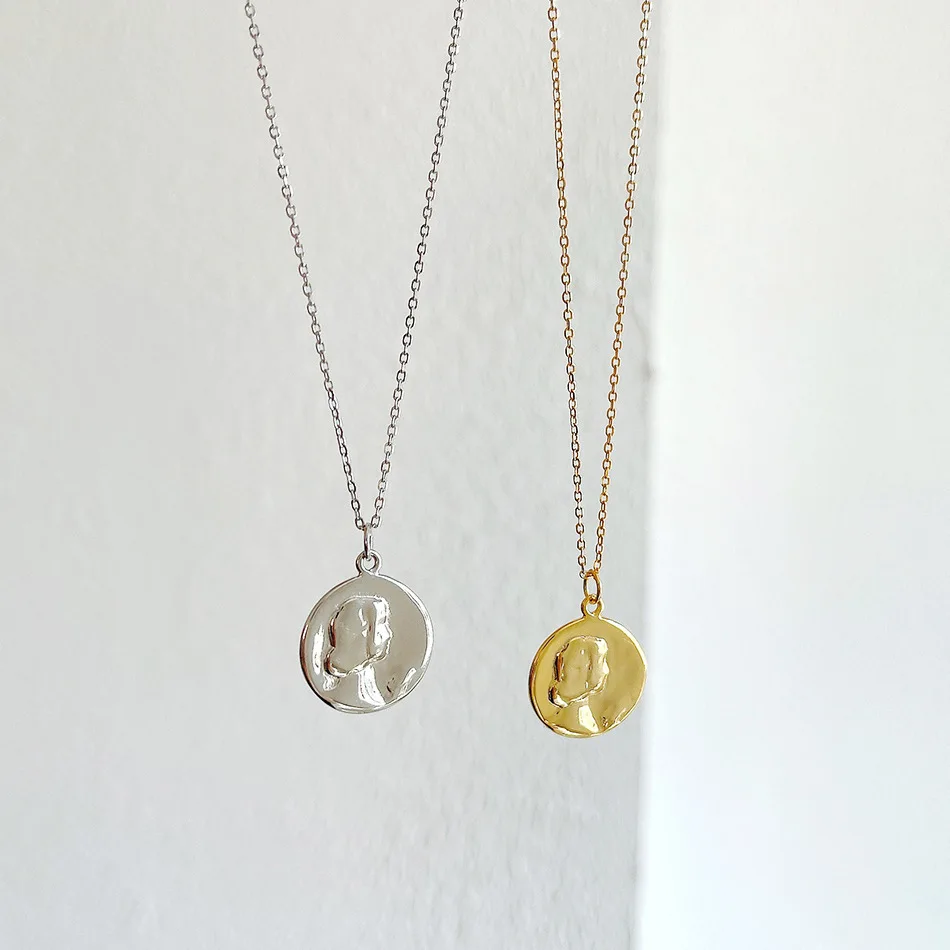 

Authentic 925 Sterling silver portrait necklace Coin Pendant Jewelry Charms TLX2273