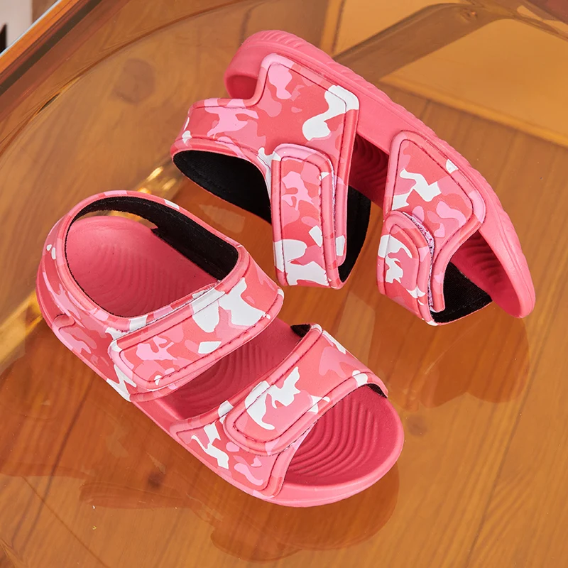 Летняя обувь с отверстиями 2022 пляжная для мальчиков и девочек мультяшная