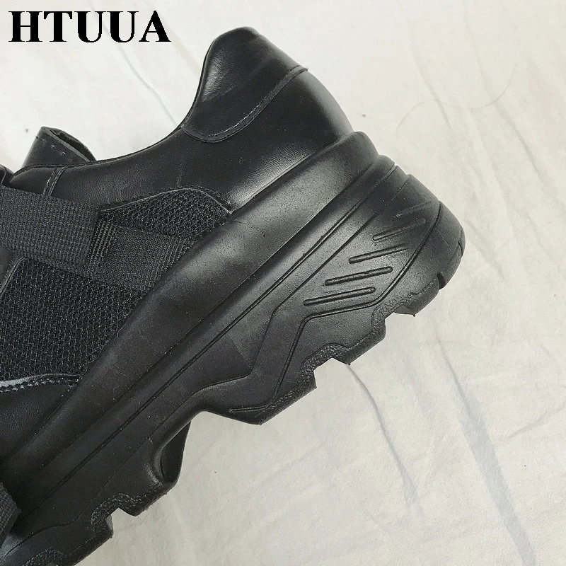 HTUUA/модные кроссовки на плоской платформе с дышащей сеткой; женская обувь из Вулканизированной Ткани; Цвет черный, белый; повседневная обувь на толстой мягкой подошве; SX2290