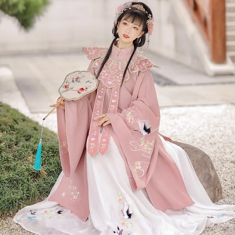 Embroidery Flower Hanfu Suit Women Novelty Fairy Cosplay Costume With Clould Shoulder Ming Dynasty Traditional Chinese Costume