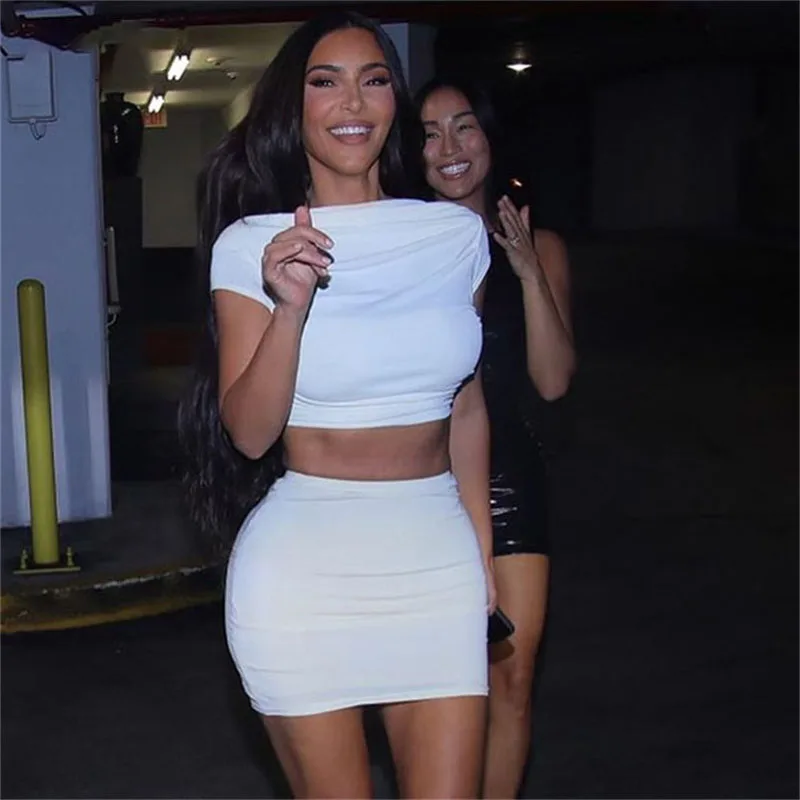 

Sexy Dress Suits 2021 Women Soild Colid Cropped T-shirt And Wrap Skirt Two Pieces Set Slim-Fit Mini Skirt Suit With Lace Back