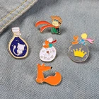 Эмалированная брошь с изображением планеты, принца, розы, цветов