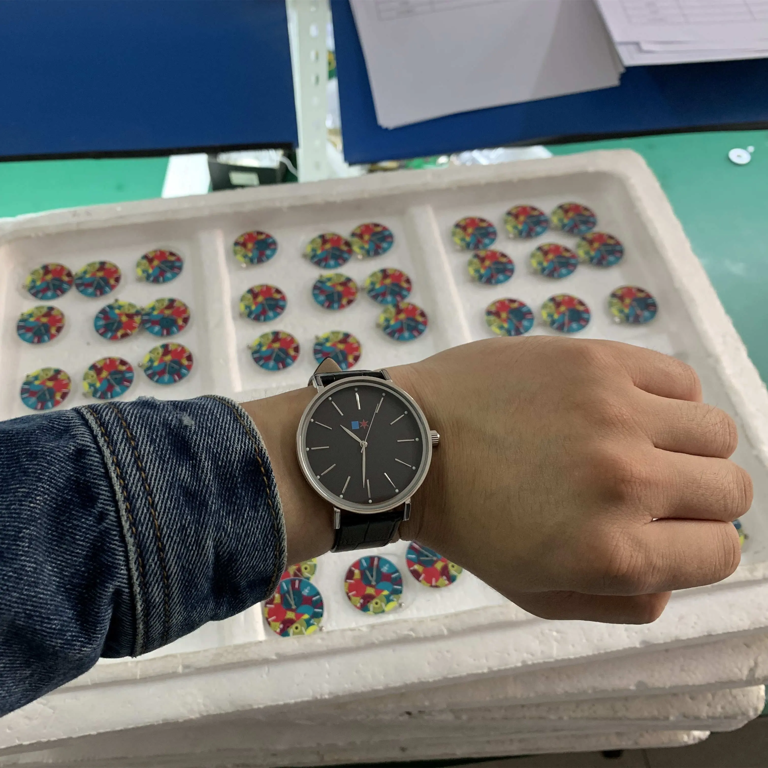 CL052 Reloj модные часы под заказ циферблат с собственным логотипом кварцевые мужские