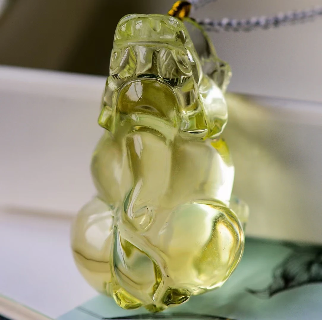 Online Echte Natürliche Gelb Citrin Quarz Pi Xiu Geschnitzte Anhänger 37*22*15mm Brasilien Frauen Schmuck Klar Citrin Perlen Halskette AAAAA