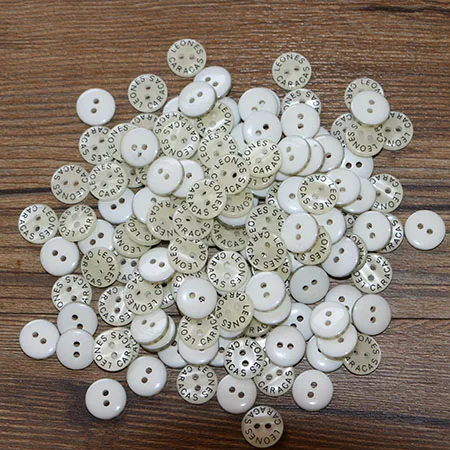 1.3mm 15PCS 15 мм 15 шт смешанные маленькие пуговицы для швейные Крепежные изделия Скрапбукинг и сделай сам ручной работы с разными цветами и стилем - Цвет: 1.3mm 15PCS
