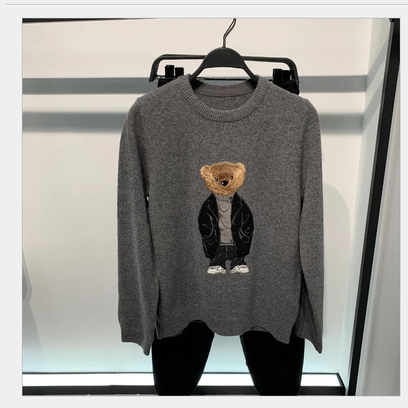

Men Spring and autumn round neck dark grizzly bear embroidery heavy industry sweater men's trend casual fashion