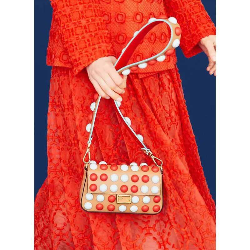 

Retro hit color round rivets leather baguette bag ladies 2021 new personality all-match single shoulder messenger bag