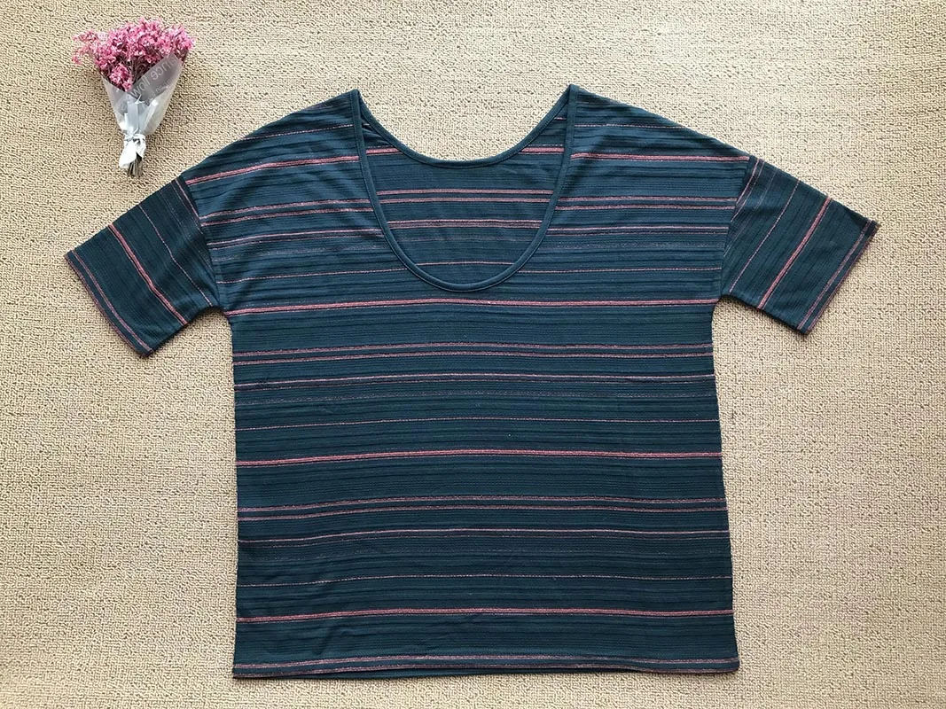 Женская летняя футболка новинка хлопковая с коротким рукавом на спине/белая и