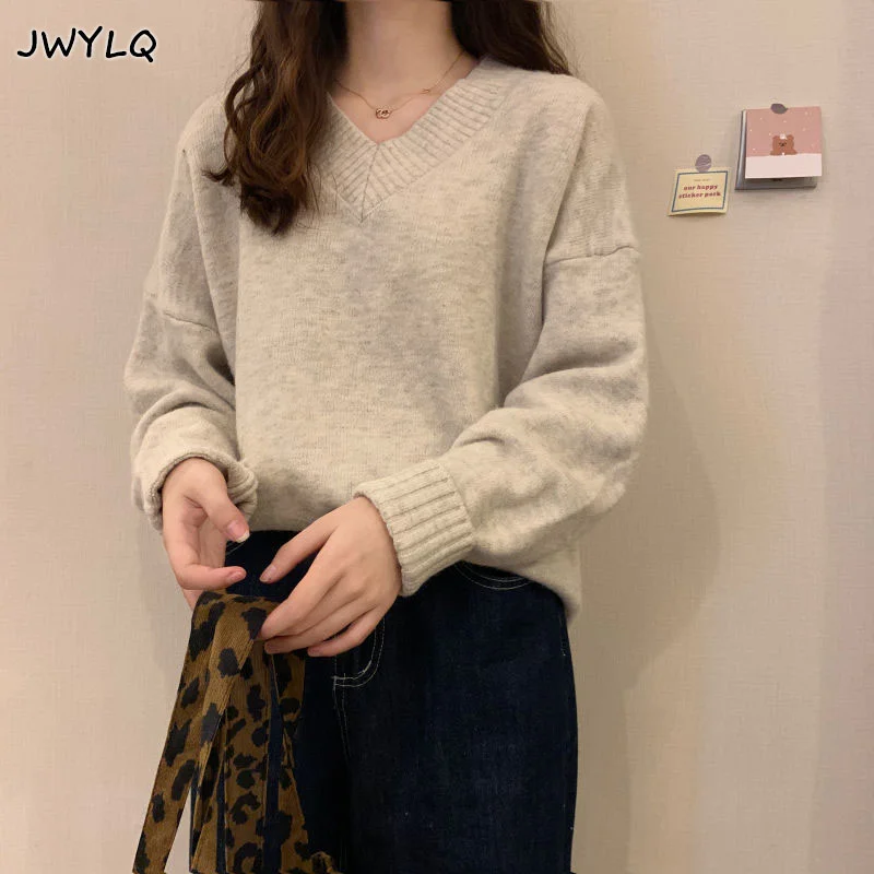 

Fashion V-neck Sweater Women Pullovers Autumn Warm Solid Loose Elegant Jumpers Sweet Stylish Popular All-match Oversized Sweater